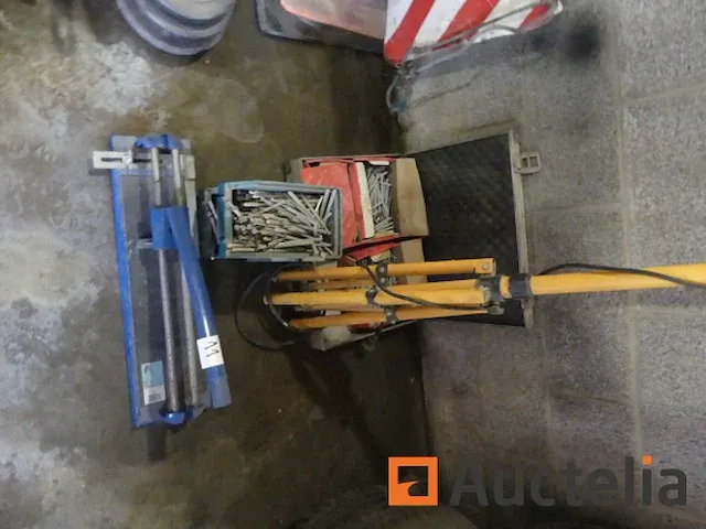 Apparatuur - afbeelding 1 van  4
