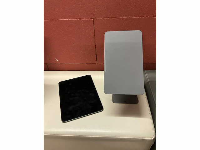 Apple air a2588(64gb) - afbeelding 2 van  6