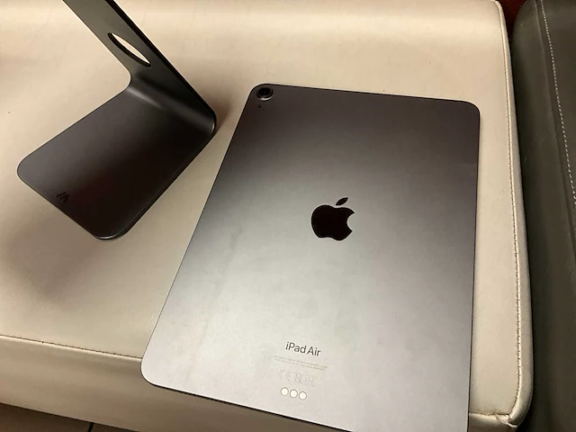 Apple air a2588(64gb) - afbeelding 3 van  8