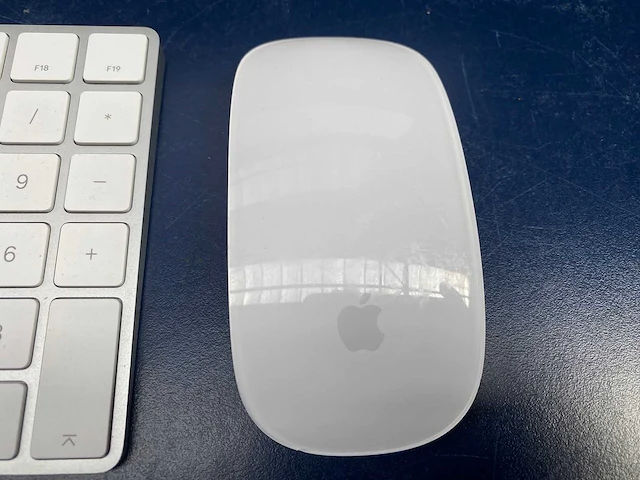 Apple imac retina 5k 27inch 2017, model a1419 emc 3070 - afbeelding 3 van  4