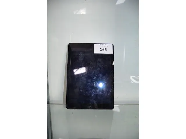 Apple ipad a1474 (barst in scherm) - afbeelding 1 van  5