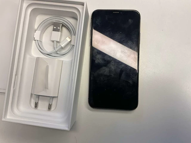 Apple iphone smartphone - afbeelding 3 van  4