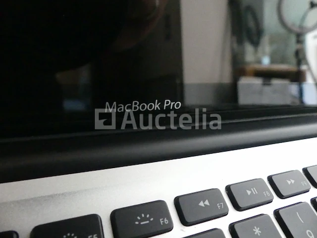 Apple macbook 13' computer - afbeelding 3 van  3