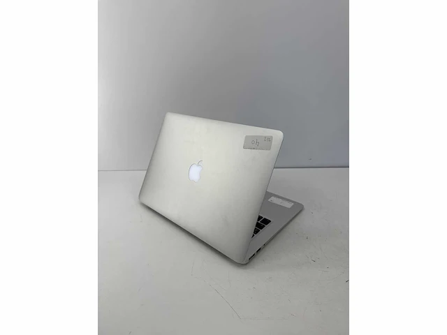 Apple macbook air 13.3” core i5 gen 4 4gb ram 128gb ssd - afbeelding 3 van  6