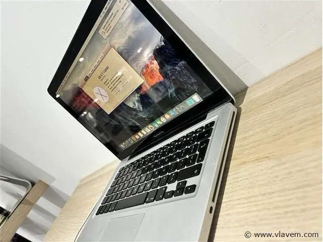 Apple macbook pro 13" refurbished - afbeelding 3 van  6