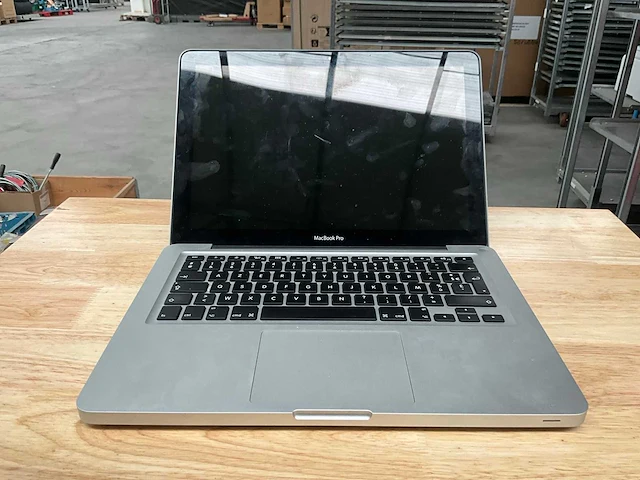 Apple macbook pro laptop - afbeelding 1 van  5