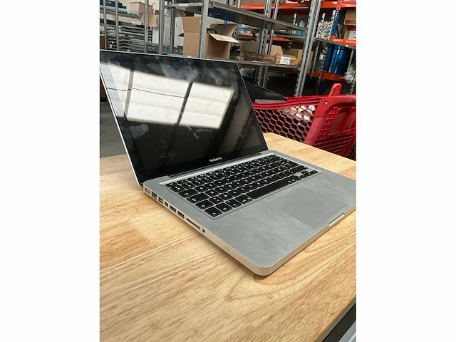 Apple macbook pro laptop - afbeelding 3 van  5