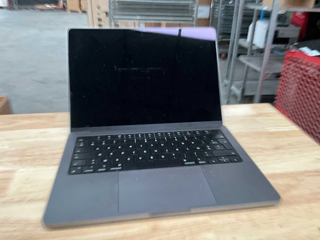 Apple macbook pro laptop - afbeelding 1 van  7