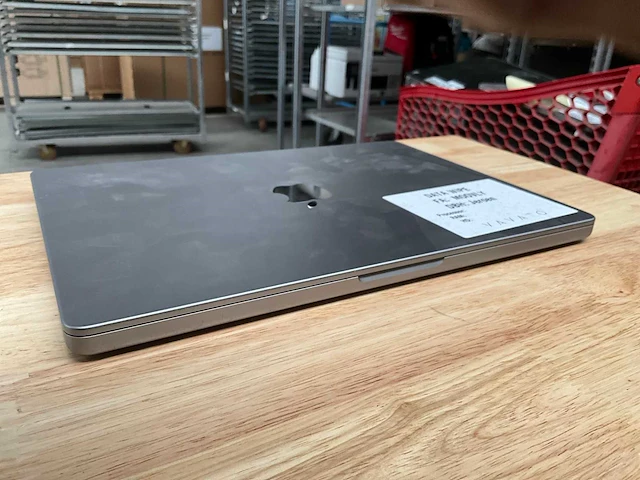 Apple macbook pro laptop - afbeelding 4 van  7