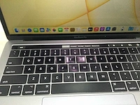 Apple macbook pro retina touch bar - afbeelding 9 van  11