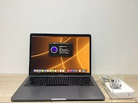 Apple macbook pro retina touch bar - afbeelding 1 van  12
