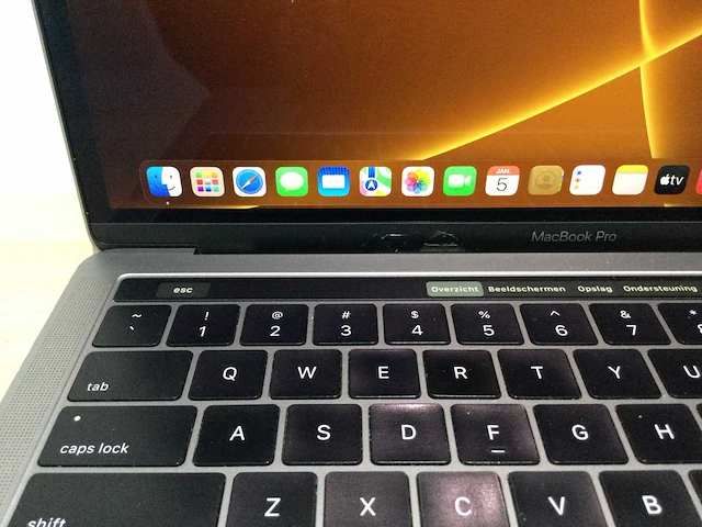 Apple macbook pro retina touch bar - afbeelding 10 van  12