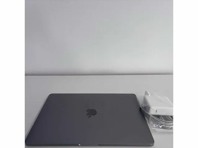 Apple macbook pro touch bar - afbeelding 6 van  7