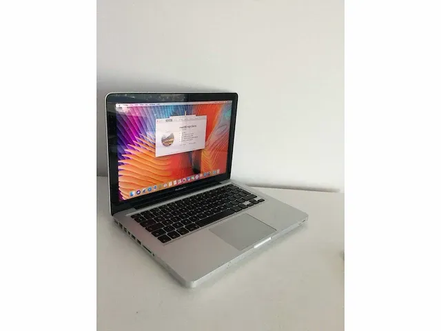 Apple macbook pro - afbeelding 3 van  5