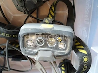 Apple-oplader, ledlenser-koplamp, ledlenser-zaklamp - afbeelding 7 van  10
