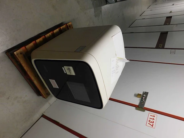 Applied biosystems - quantstudio 12k flex real-time pcr systeem + carrousel abs twister 3 (onderdeel n° 134273/d) - afbeelding 1 van  18