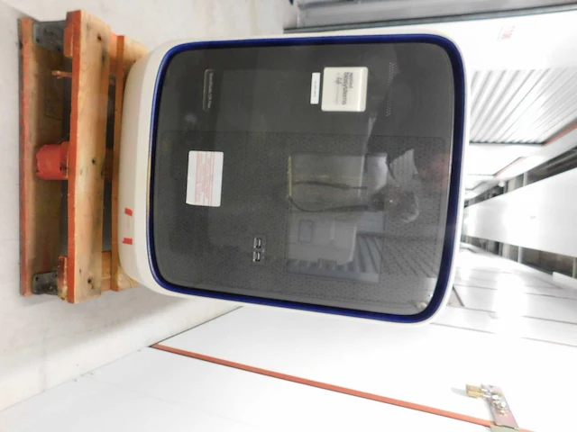 Applied biosystems - quantstudio 12k flex real-time pcr systeem + carrousel abs twister 3 (onderdeel n° 134273/d) - afbeelding 11 van  18