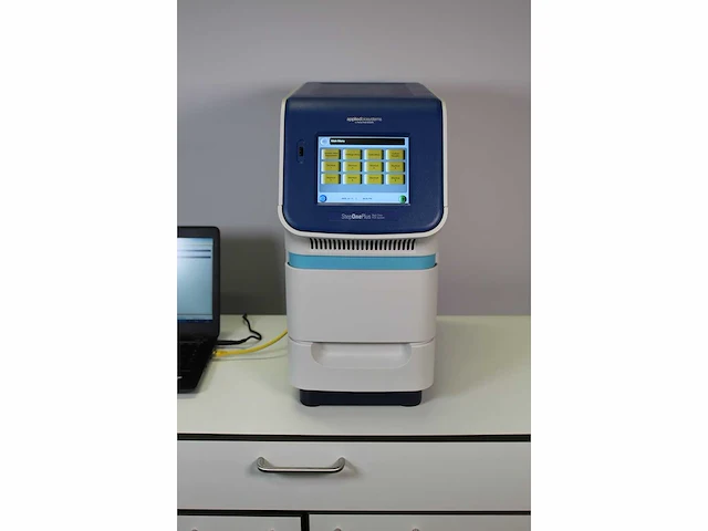 Applied biosystems™ steponeplus™ real-time pcr system - 2021 - afbeelding 2 van  7