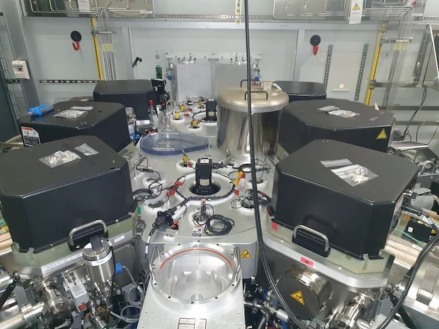 Applied materials endura pvd 5500 - 150mm metal deposition - afbeelding 12 van  14