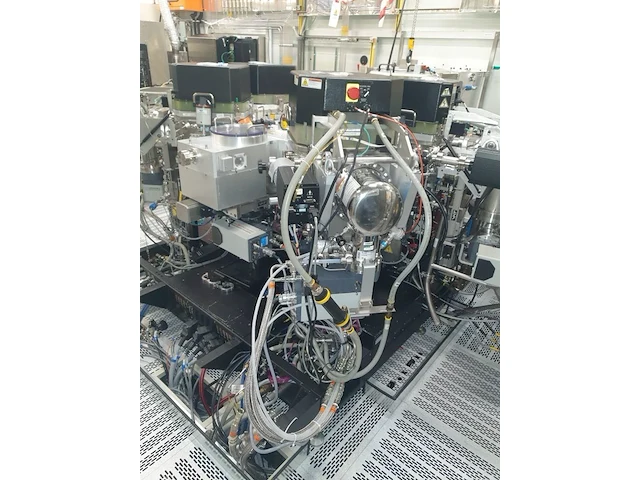 Applied materials endura pvd 5500 - 150mm metal deposition - afbeelding 11 van  15