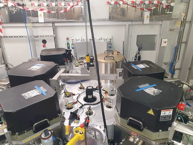 Applied materials endura pvd 5500 - 150mm metal deposition - afbeelding 9 van  14
