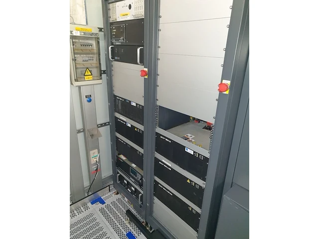 Applied materials endura pvd 5500 - 150mm metal deposition - afbeelding 10 van  14