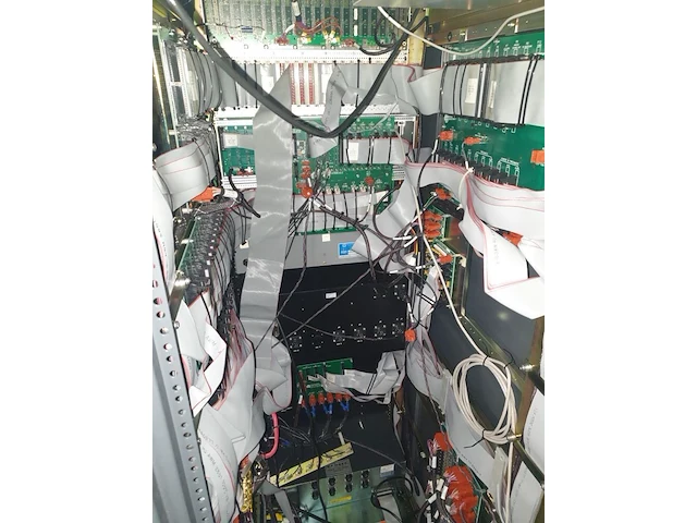 Applied materials endura pvd 5500 - 150mm metal deposition - afbeelding 12 van  14
