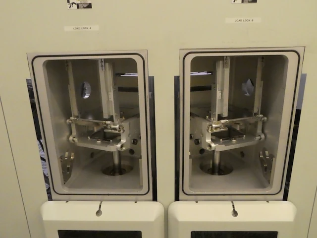 Applied materials endura pvd 5500 - 200mm metal deposition - afbeelding 12 van  14