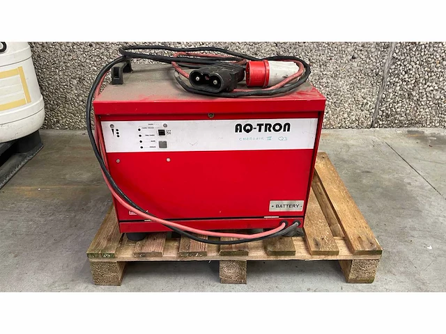 Aq48t80 - battery chargers - afbeelding 1 van  2