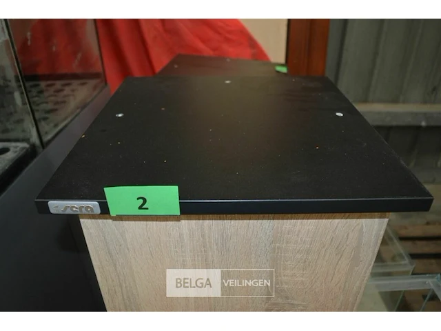 Aquarium met kast en pomp - afbeelding 5 van  5