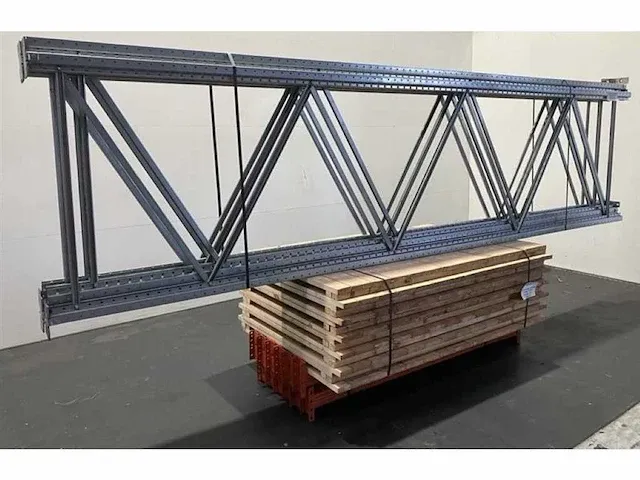 Ar-racking palletstelling lengte 7800mm hoogte 4500mm diepte 1100mm 3 niveaus occasie - afbeelding 1 van  4