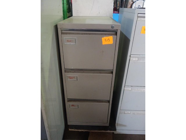 Archiefkast 3 laden - afbeelding 1 van  2