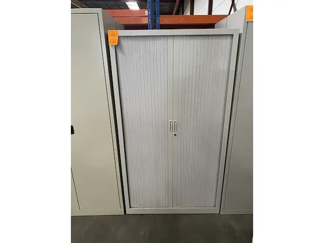 Archiefkast met rolluik deuren - afbeelding 1 van  2