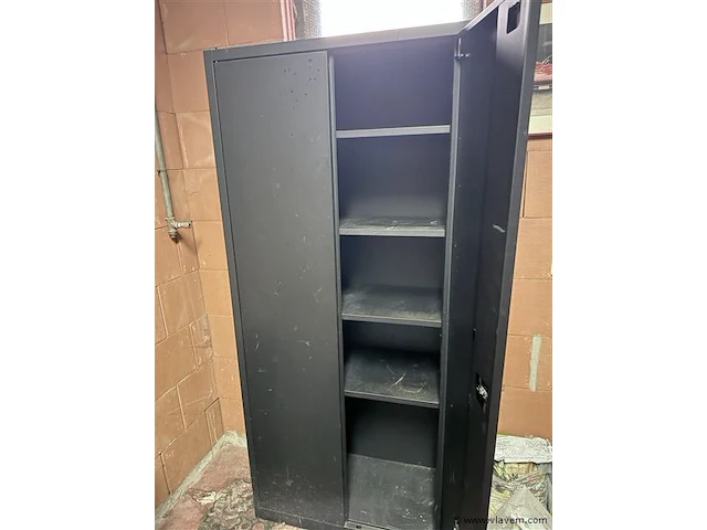 Archiefkast zwart - met slot en sleutel - afbeelding 3 van  3