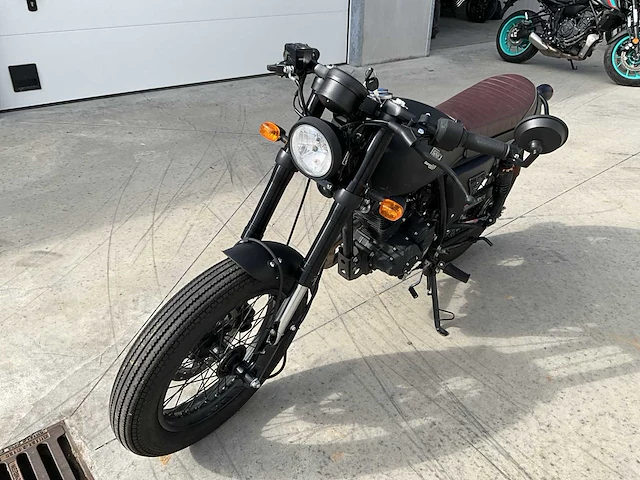 Archive - am80 - cafe racer - brommer - afbeelding 1 van  18
