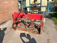 Ardbeiplant/aardappelrooier - afbeelding 1 van  5