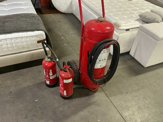 Ardor mobiele poedersnelblusser - afbeelding 2 van  6