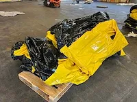 Arena / kidsarena / geel zwarte obstakels - afbeelding 6 van  16