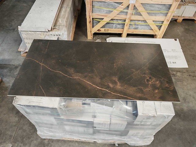 Argenta emerita dark mat 60x120 cm tegel 48,24 m² - afbeelding 1 van  8