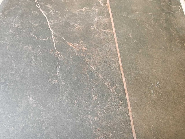 Argenta emerita dark mat 60x60 cm tegel 16,92 m² - afbeelding 6 van  7