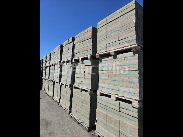 Argex holle blok tussenblokken 390/090/190 mm - 1 pallet - afbeelding 4 van  4