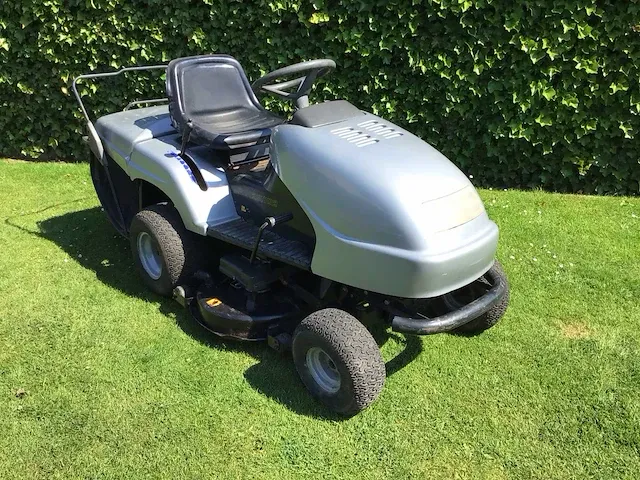 Ariens apr12,5/102 zitmaaier - afbeelding 1 van  9