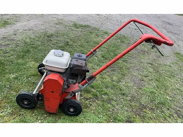Ario 50 verticuteermachine - afbeelding 9 van  16