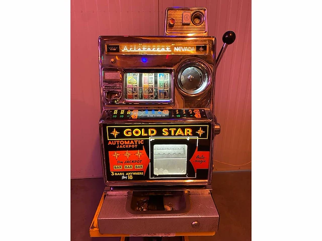 Aristocrat - 1963 - goldstar - slotmachine - afbeelding 2 van  5