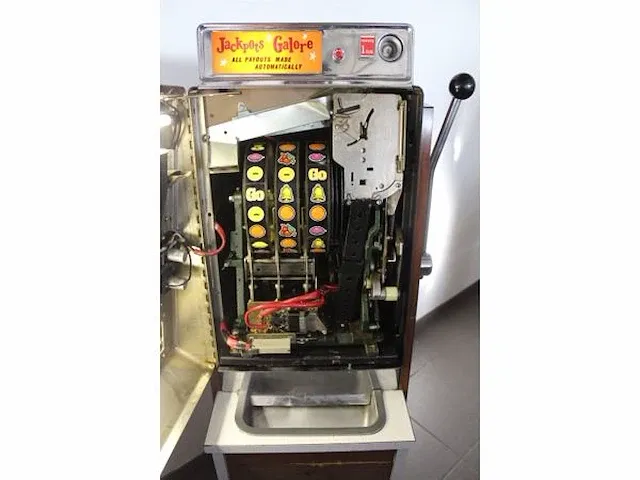 Aristocrat jackpots galore slotmachine - afbeelding 5 van  5