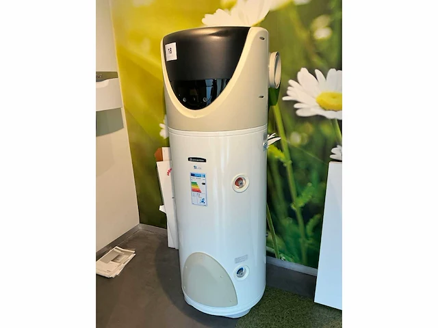 Ariston hpwh 200 ext warmtepomp - afbeelding 2 van  9
