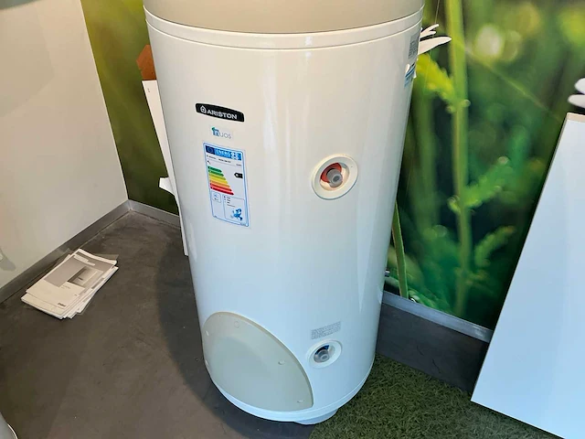 Ariston hpwh 200 ext warmtepomp - afbeelding 4 van  9