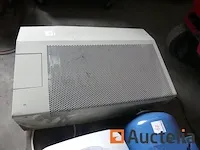 Ariston momentane boiler, sanitaire expansie tank, gasconvector - afbeelding 3 van  8
