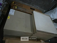 Armstrong solid pur 521 60,8x60,8 cm - afbeelding 1 van  3