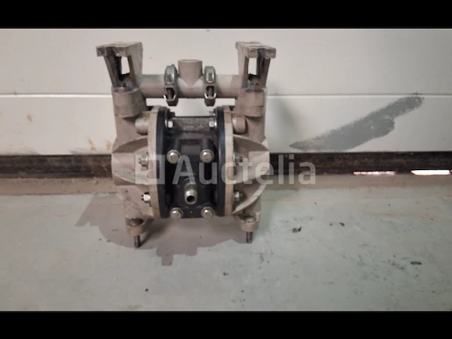 Aro 666053-344 double diaphragm pump - afbeelding 3 van  5